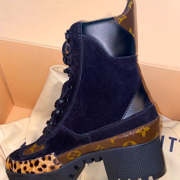 Louis Vuitton | Laureate Platform Desert Boots - Picture 4 of 4